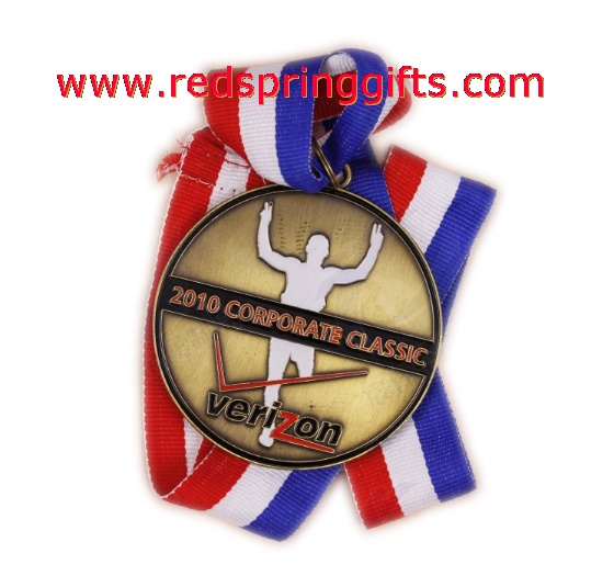 professional factory design custom round shape sports metal antique gold medal